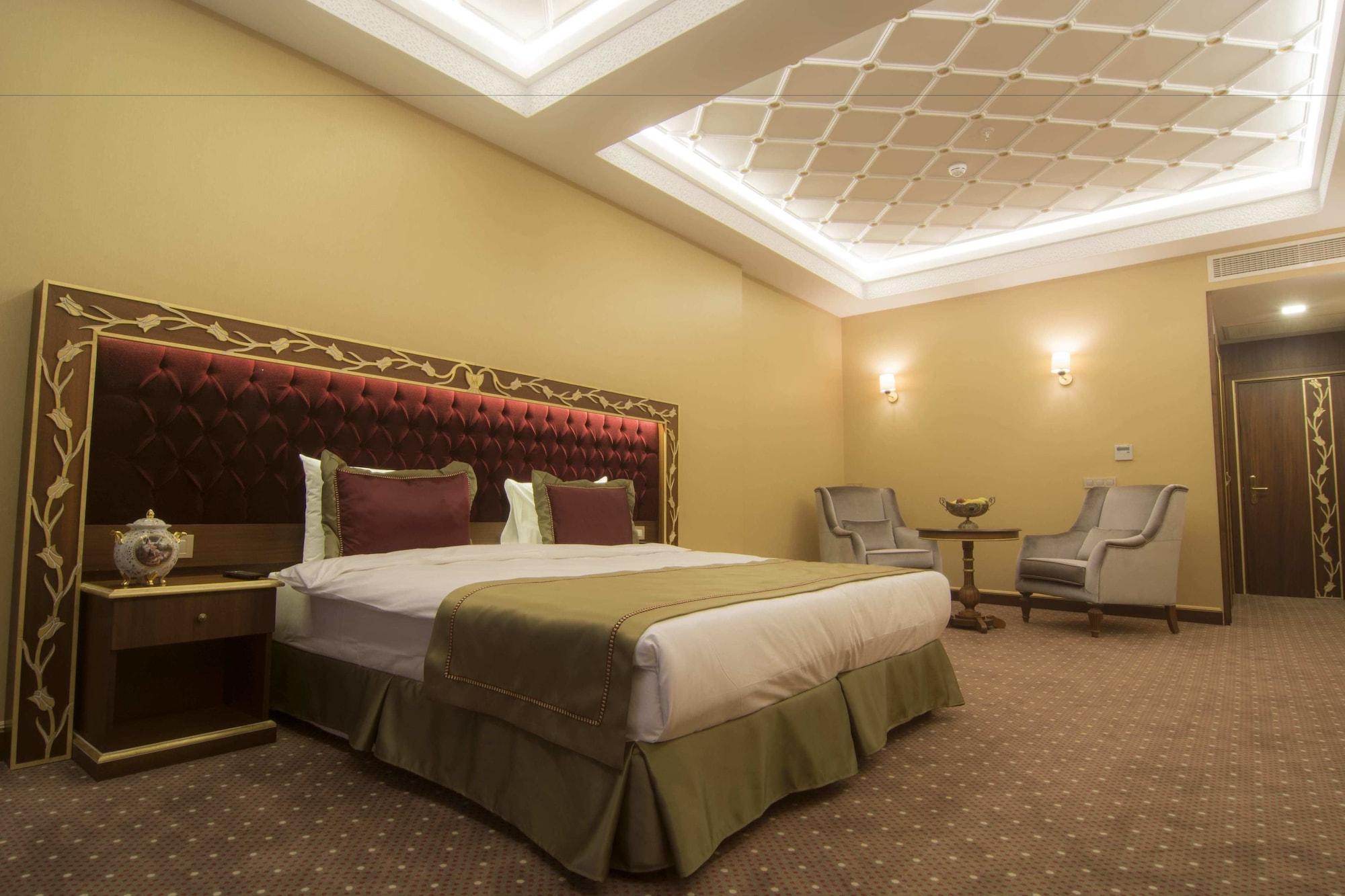 Mb Deluxe Hotel Istanbul Exterior photo